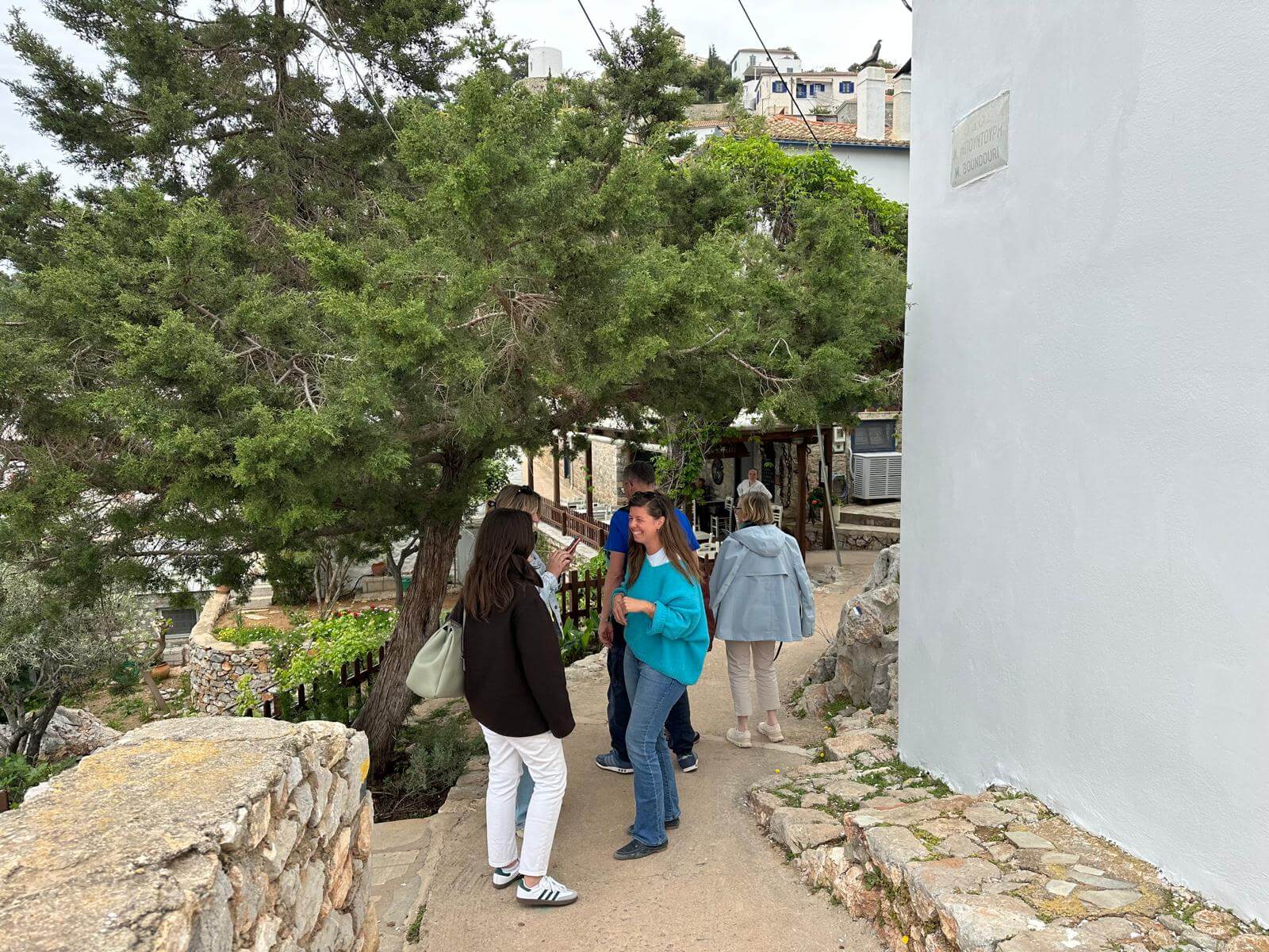 laughing-greek-in-athens-immersion-hydra.jpg